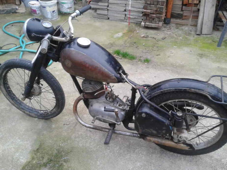 ČZ 150 C z roku 1951 – Poprvé doma 2