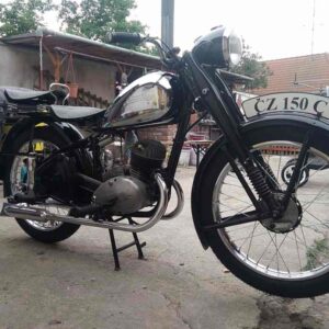 ČZ 150 C z roku 1951 – Skládání 10