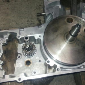 ČZ 125 typ 453 z roku 1961 - Skládání motoru 49 ČZ 125 typ 453 z roku 1961 - Skládání motoru 44