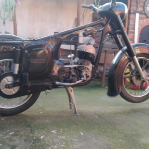 ČZ 125 typ 453 z roku 1961 - Skládání rámu 93 ČZ 125 typ 453 z roku 1961 - Skládání rámu 88