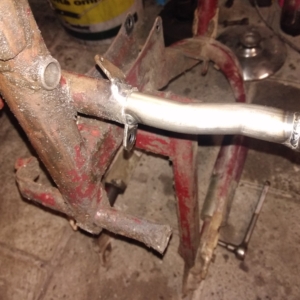 ČZ 175 typ 470 z roku 1968 - Práce na rámu 5 ČZ 175 typ 470 z roku 1968 - Práce na rámu 5