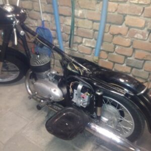 ČZ 125 typ 453 z roku 1961 – Skládání rámu 13