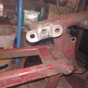 ČZ 175 typ 470 z roku 1968 – Práce na rámu 11