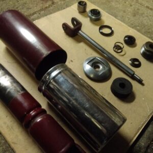 ČZ 175 typ 470 z roku 1968 – Repas zadních tlumičů 2