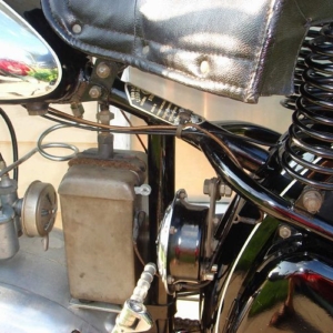 ČZ 125 T z roku 1948 - Baterie, úprava repliky 48 ČZ 125 T z roku 1948 - Baterie, úprava repliky 4