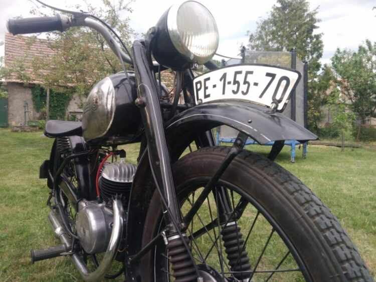 ČZ 125 T z roku 1948 – Původní stav 4