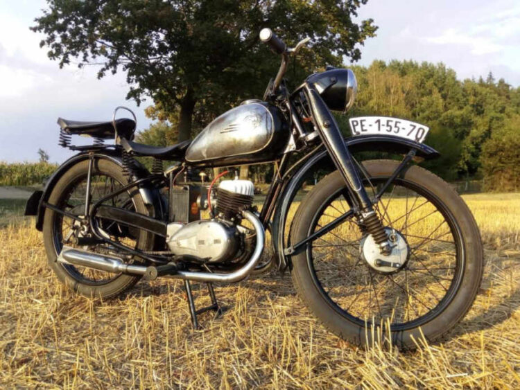 ČZ 125 T z roku 1948 – Druhá projížďka 9