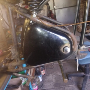 ČZ 125 T z roku 1948 - Práce na rámu 75 ČZ 125 T z roku 1948