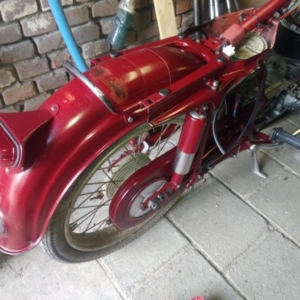 ČZ 175 typ 470 z roku 1968 - Skládání rámu - pokračování 3 ČZ 175 typ 470 z roku 1968