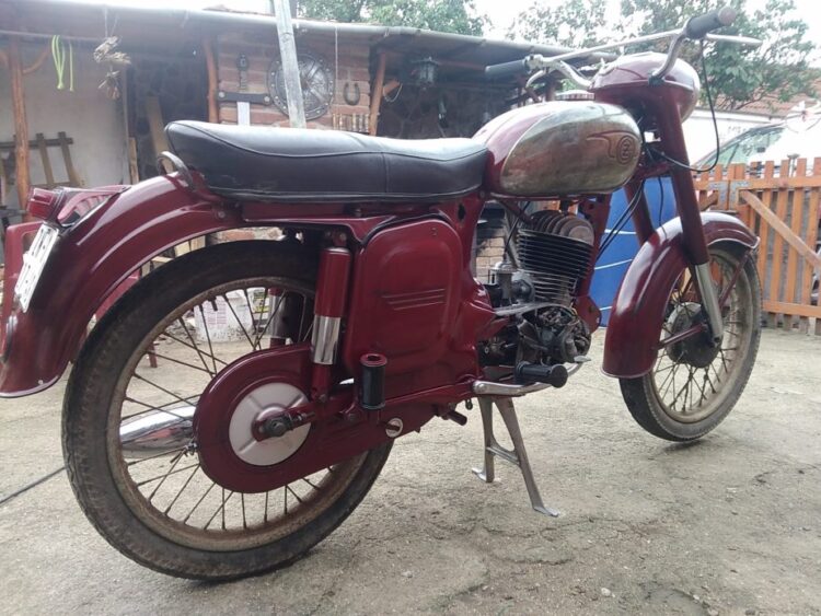 ČZ 175 typ 470 z roku 1968