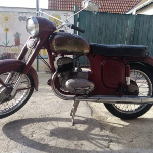 ČZ 175 typ 470 z roku 1968 - Hotovo 2 ČZ 175 typ 470 z roku 1968