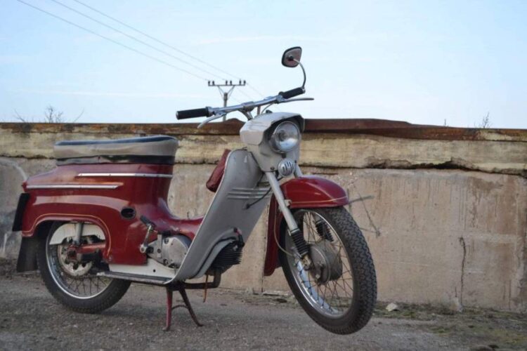 Jawa 50 typ 20 [4]