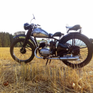 ČZ 125 T z roku 1948 - Druhá projížďka 135 ČZ 125 T z roku 1948 - Druhá projížďka 27