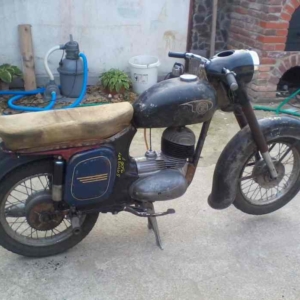 ČZ 125 typ 453 z roku 1961 - Dokompletováno 2 ČZ 125 typ 453 z roku 1961 - Dokompletováno 2