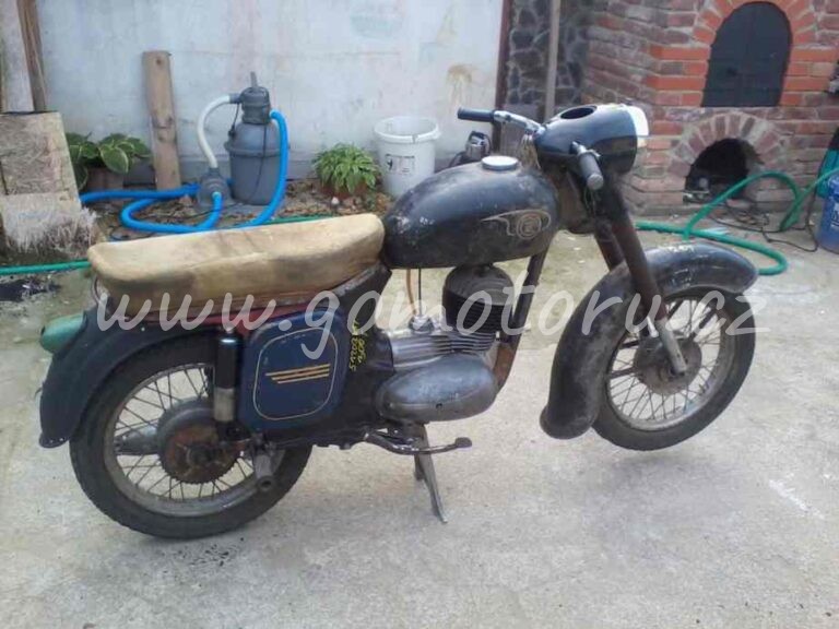 ČZ 125 typ 453 z roku 1961 - Dokompletováno 6