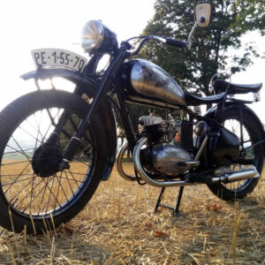 ČZ 125 T z roku 1948 - Druhá projížďka 9 ČZ 125 T z roku 1948 - Druhá projížďka 8