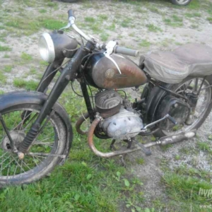 ČZ 150 C z roku 1951 - Původní stav 3 ČZ 150 C z roku 1951 - Původní stav 3