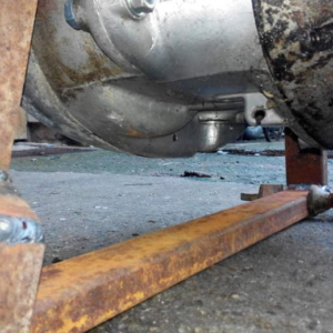 Otočný držák na opravy motorů - malá kývačka 14 Otočný držák na opravy motorů - malá kývačka 14