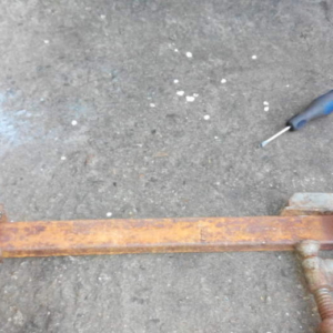 Otočný držák na opravy motorů - malá kývačka 12 Otočný držák na opravy motorů - malá kývačka 12