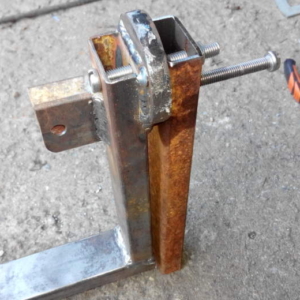 Otočný držák na opravy motorů - malá kývačka 43 Otočný držák na opravy motorů - malá kývačka 43