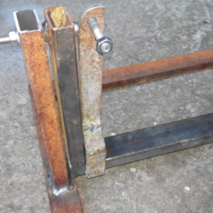 Otočný držák na opravy motorů - malá kývačka 46 Otočný držák na opravy motorů - malá kývačka 46