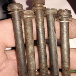 ČZ 150 C z roku 1951 - Renovace původních šroubů motoru 122 ČZ 150 C z roku 1951 - Renovace původních šroubů motoru 122