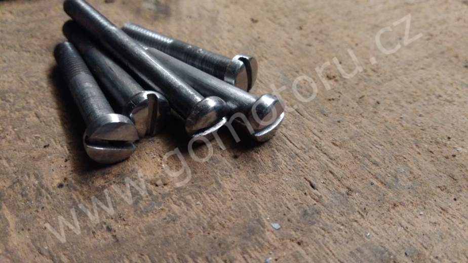 ČZ 150 C z roku 1951 - Renovace původních šroubů motoru 120 ČZ 150 C z roku 1951 - Renovace původních šroubů motoru 120