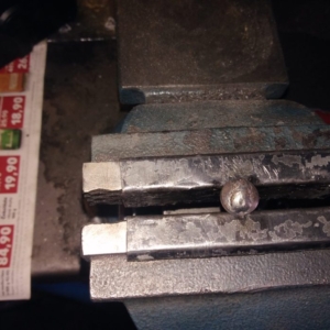 ČZ 125 T z roku 1948 - Oprava původních šroubů motoru 93 ČZ 125 T z roku 1948