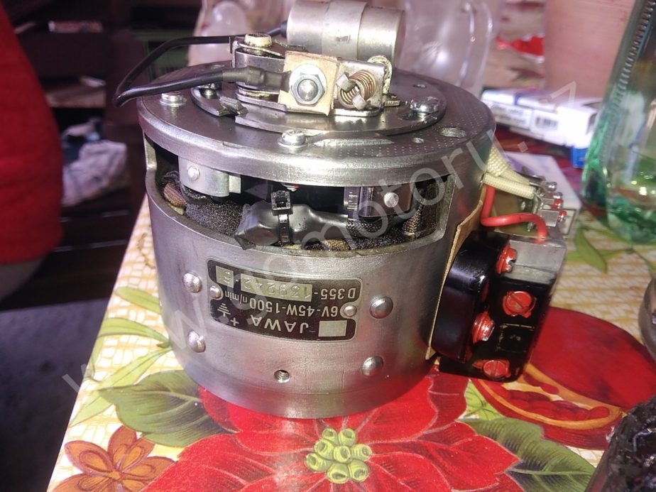 ČZ 125 typ 453 z roku 1961 - Zapalování 133 ČZ 125 typ 453 z roku 1961