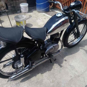 ČZ 150 C z roku 1951 - Dodělávky 142 ČZ 150 C z roku 1951 - Dodělávky 142