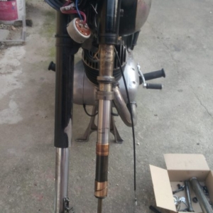 ČZ 125 typ 453 z roku 1961 - Přední vidlice 5 ČZ 125 typ 453 z roku 1961