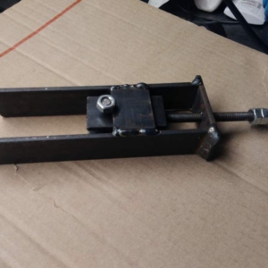 Stahovák zadního tlumiče Jawa ČZ - Druhá verze 2 Stahovák zadního tlumiče Jawa ČZ - Druhá verze 2