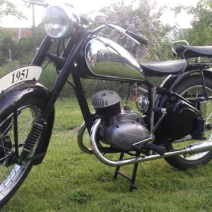 ČZ 150 C z roku 1951 - Rok po dokončené renovaci 152 ČZ 150 C z roku 1951 - Rok po dokončené renovaci 152