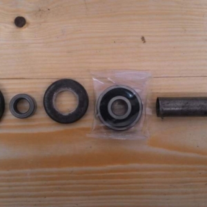 ČZ 125 T z roku 1948 - Výměna ložisek v zadním kole 154 ČZ 125 T z roku 1948 - Výměna ložisek v zadním kole 46