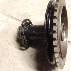 ČZ 125 T z roku 1948 - Rozplétání kol 8 ČZ 125 T z roku 1948 - Rozplétání kol 8