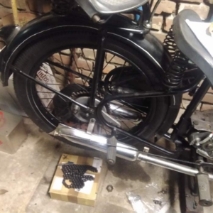 ČZ 125 T z roku 1948 - Vycentrováno 28 ČZ 125 T z roku 1948 - Vycentrováno 28