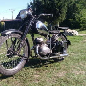 ČZ 150 C z roku 1951 - První projížďka 164 ČZ 150 C z roku 1951 - První projížďka 164