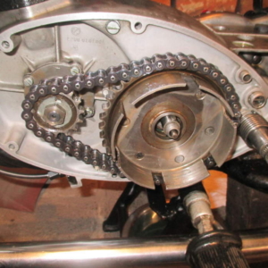 ČZ 125 T z roku 1948 - Skládání spojky 40 ČZ 125 T z roku 1948 - Skládání spojky 40