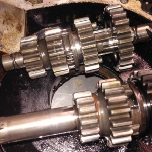 ČZ 250 typ 455 z roku 1961 - Rozebírání motoru 8 ČZ 250 typ 455 z roku 1961 - Rozebírání motoru 8