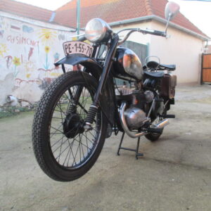 ČZ 125 T z roku 1948 – Kožené brašny 1