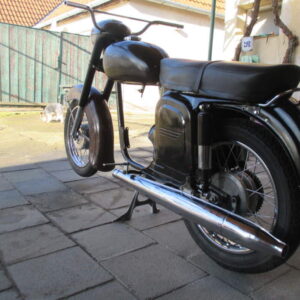 ČZ 250 typ 455 z roku 1961 – Spasování rámu 3