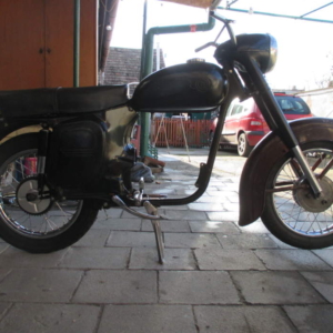 ČZ 250 typ 455 z roku 1961 - Spasování rámu 44 ČZ 250 typ 455 z roku 1961 - Spasování rámu 44