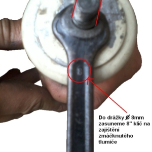 Jawa 50 - Skládání zadních tlumičů 19 Jawa 50 - Skládání zadních tlumičů 19