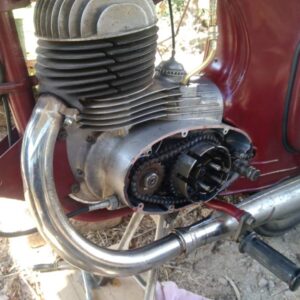 ČZ 175 typ 470 z roku 1968 - Oprava spojky 1 ČZ 175 typ 470 z roku 1968 - Oprava spojky 1