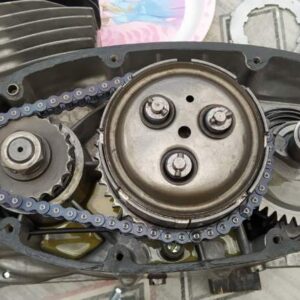 ČZ 250 typ 455 z roku 1961 – Skládání motoru 12
