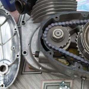 ČZ 250 typ 455 z roku 1961 – Skládání motoru 13