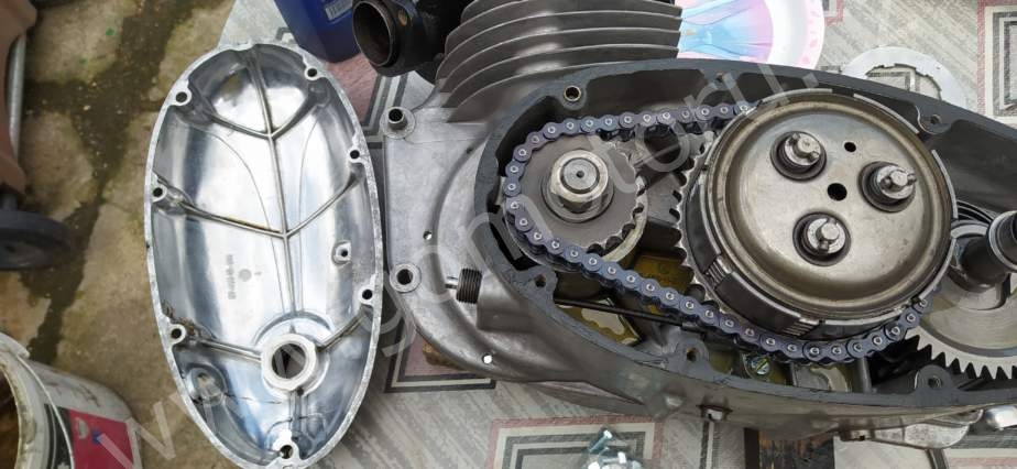 ČZ 250 typ 455 z roku 1961 - Skládání motoru 131 ČZ 250 typ 455 z roku 1961 - Skládání motoru 131