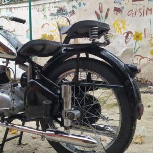 ČZ 150 C z roku 1951 – Madlo spolujezdce 7