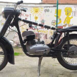 ČZ 250 typ 455 z roku 1961 – Skládání 1