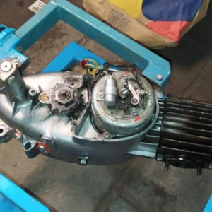 Jawa 50 typ 555 z roku 1959 - GO motoru 210 Jawa 50 typ 555 z roku 1959 - GO motoru 210